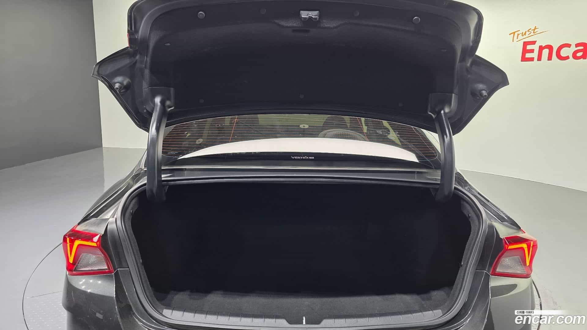 K5 Kia 2023.2-OPTION-045