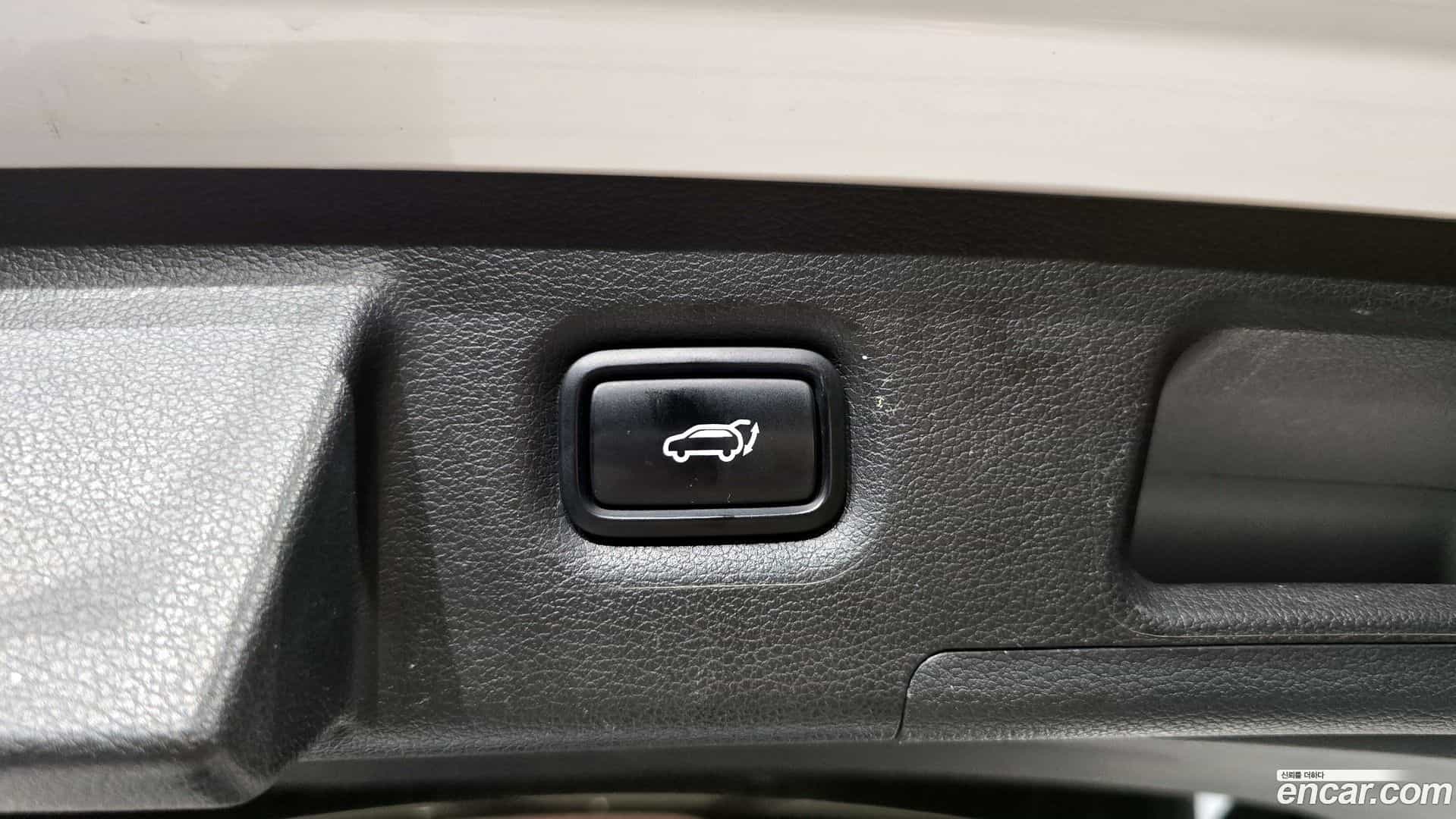 Santafe Hyundai 2023.4-OPTION-021