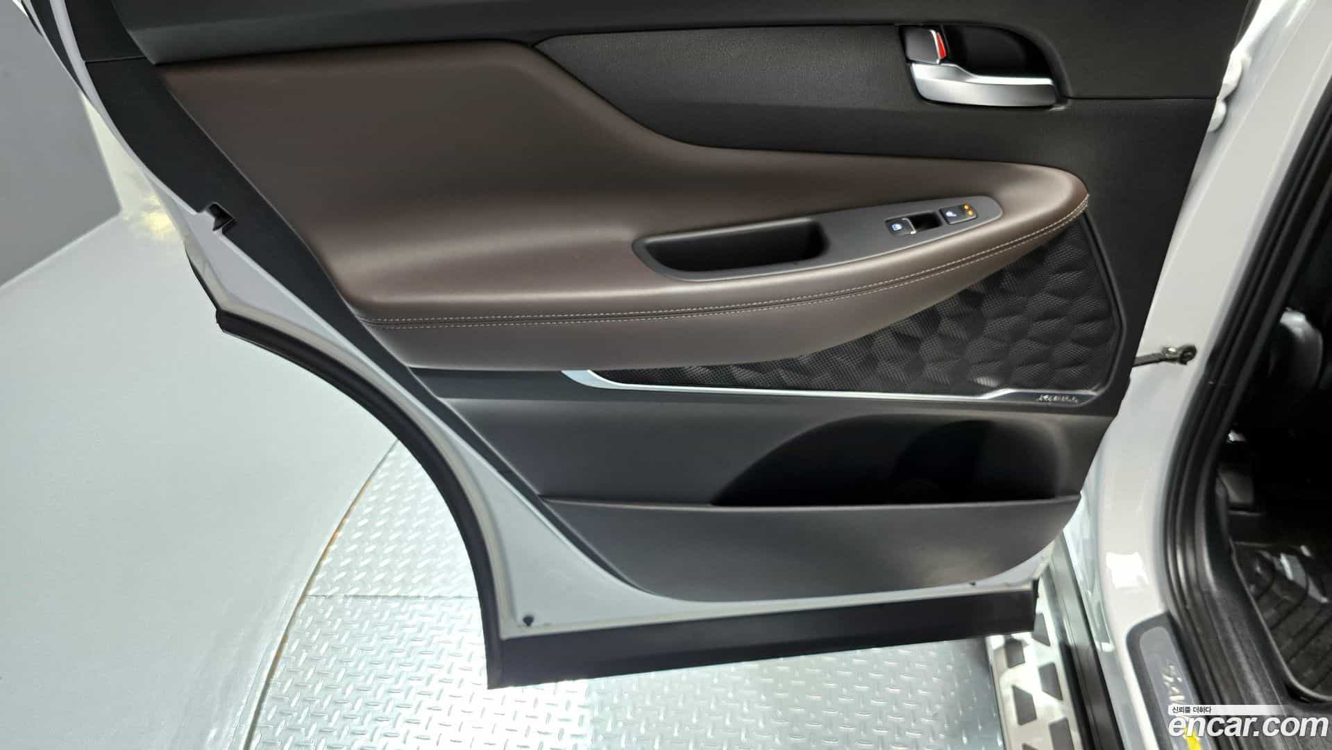 Santafe Hyundai 2023.4-INNER-035