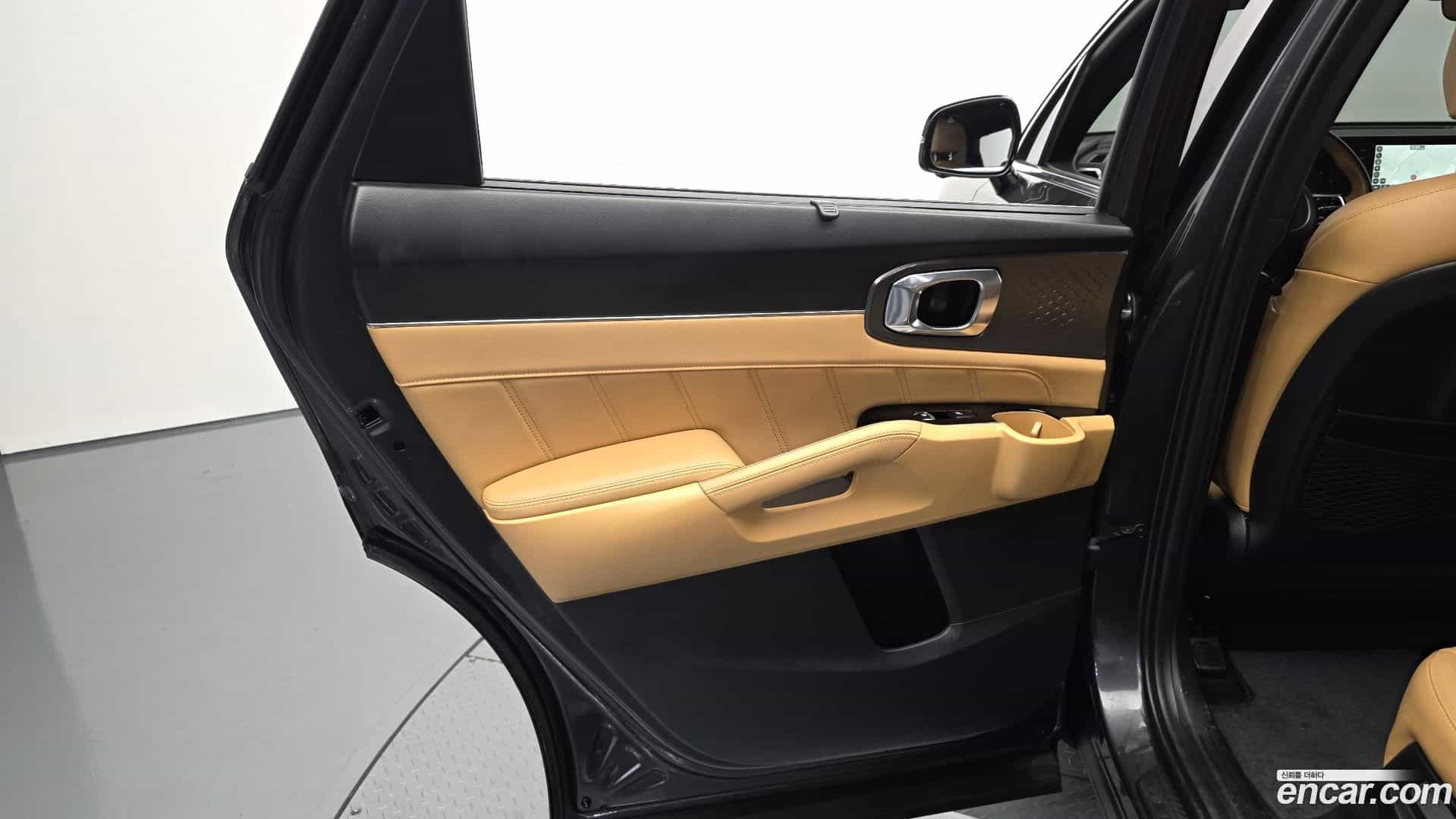 Sorento Kia 2023.5-INNER-035