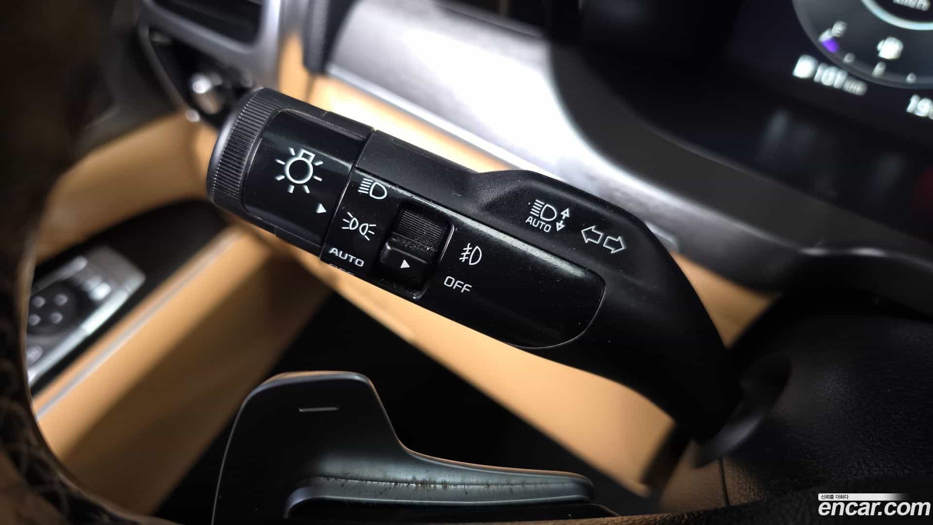 Sorento Kia 2023.5-OPTION-041