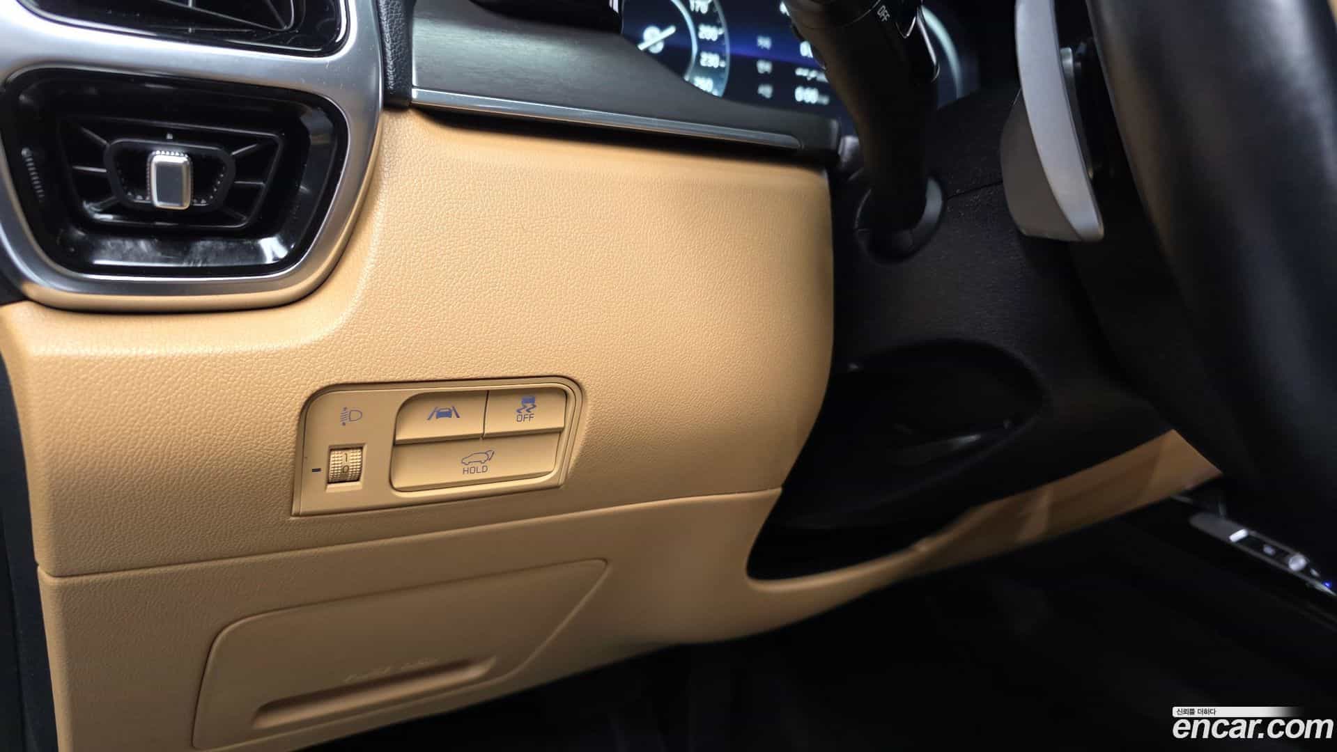 Sorento Kia 2023.5-OPTION-042