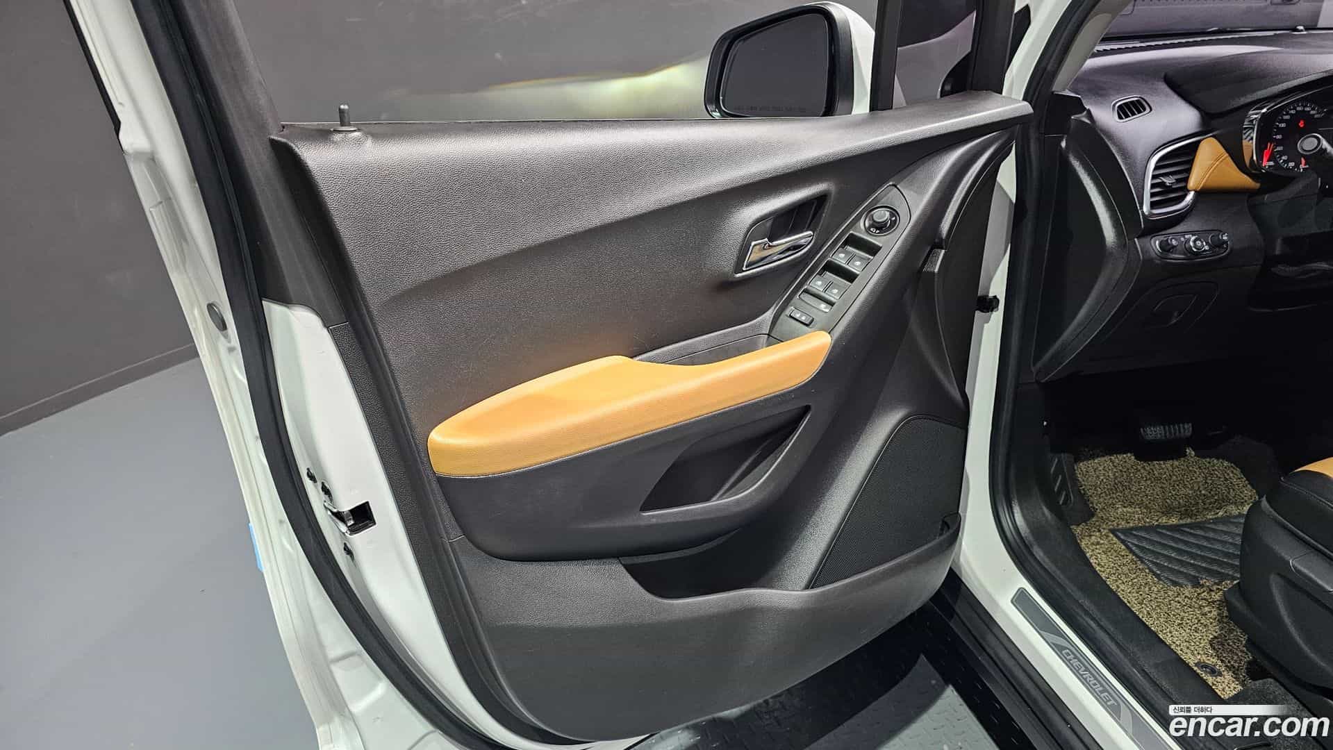 Trax Chevrolet 2017.9-INNER-034