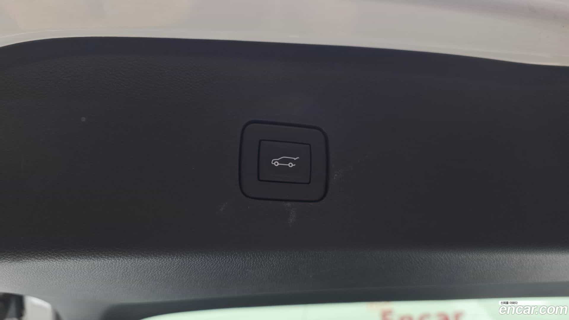 Trax Chevrolet 2023.8-OPTION-024