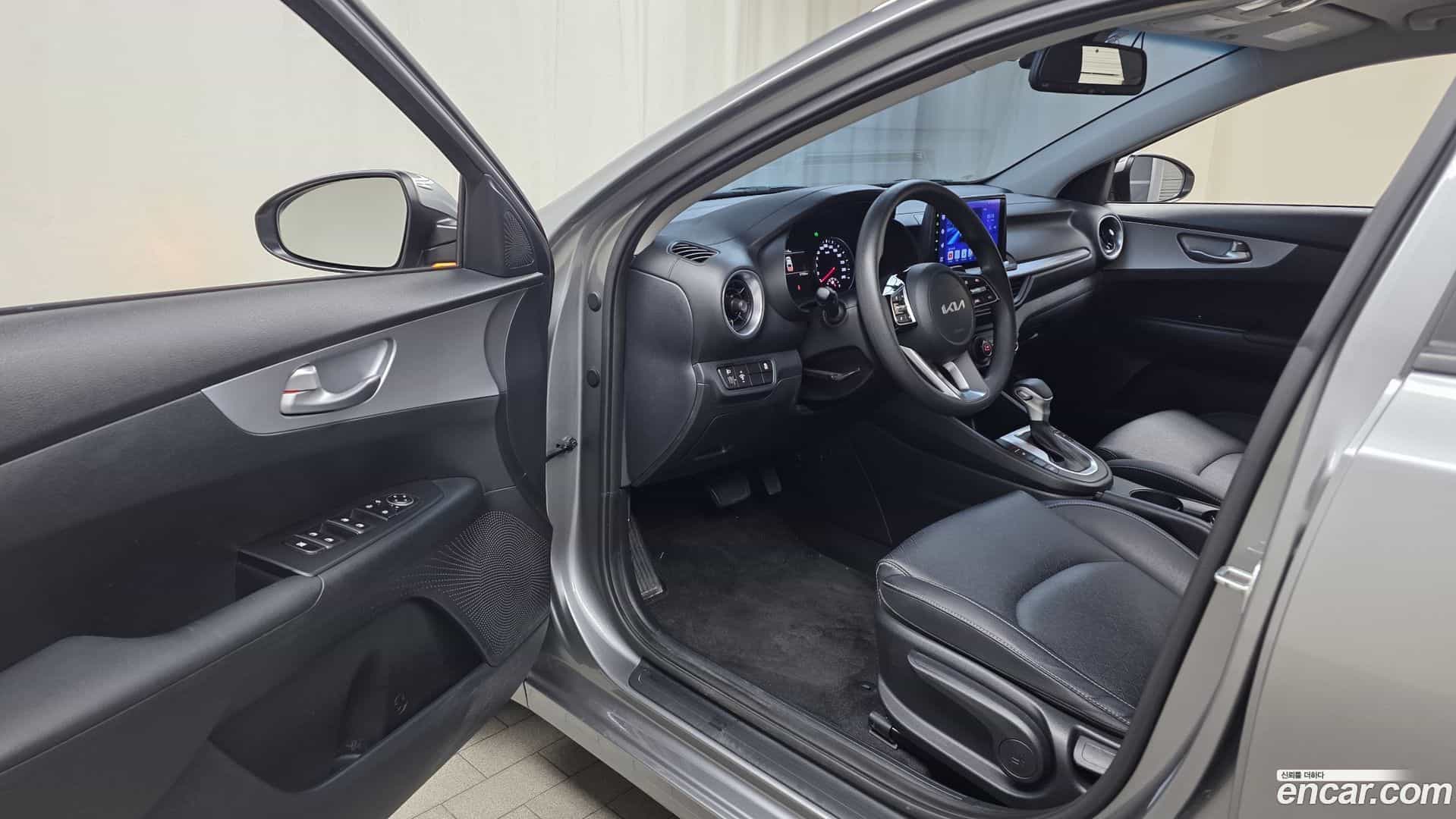 K3 Kia 2023.6-INNER-010