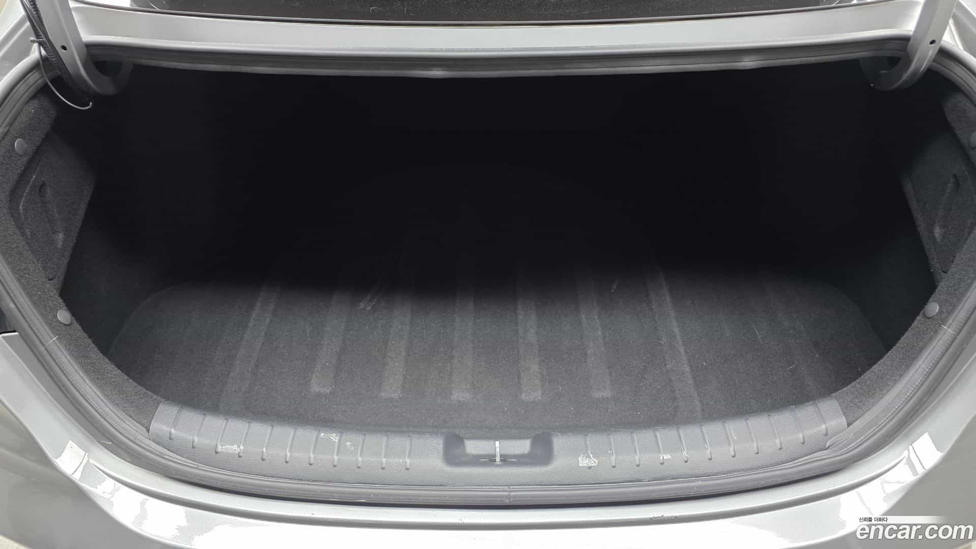 K3 Kia 2023.6-OPTION-024