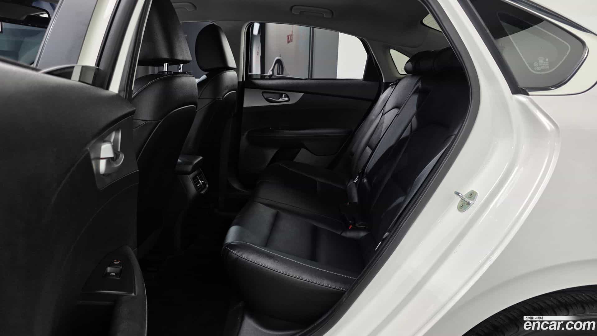 K3 Kia 2019.10-OPTION-015