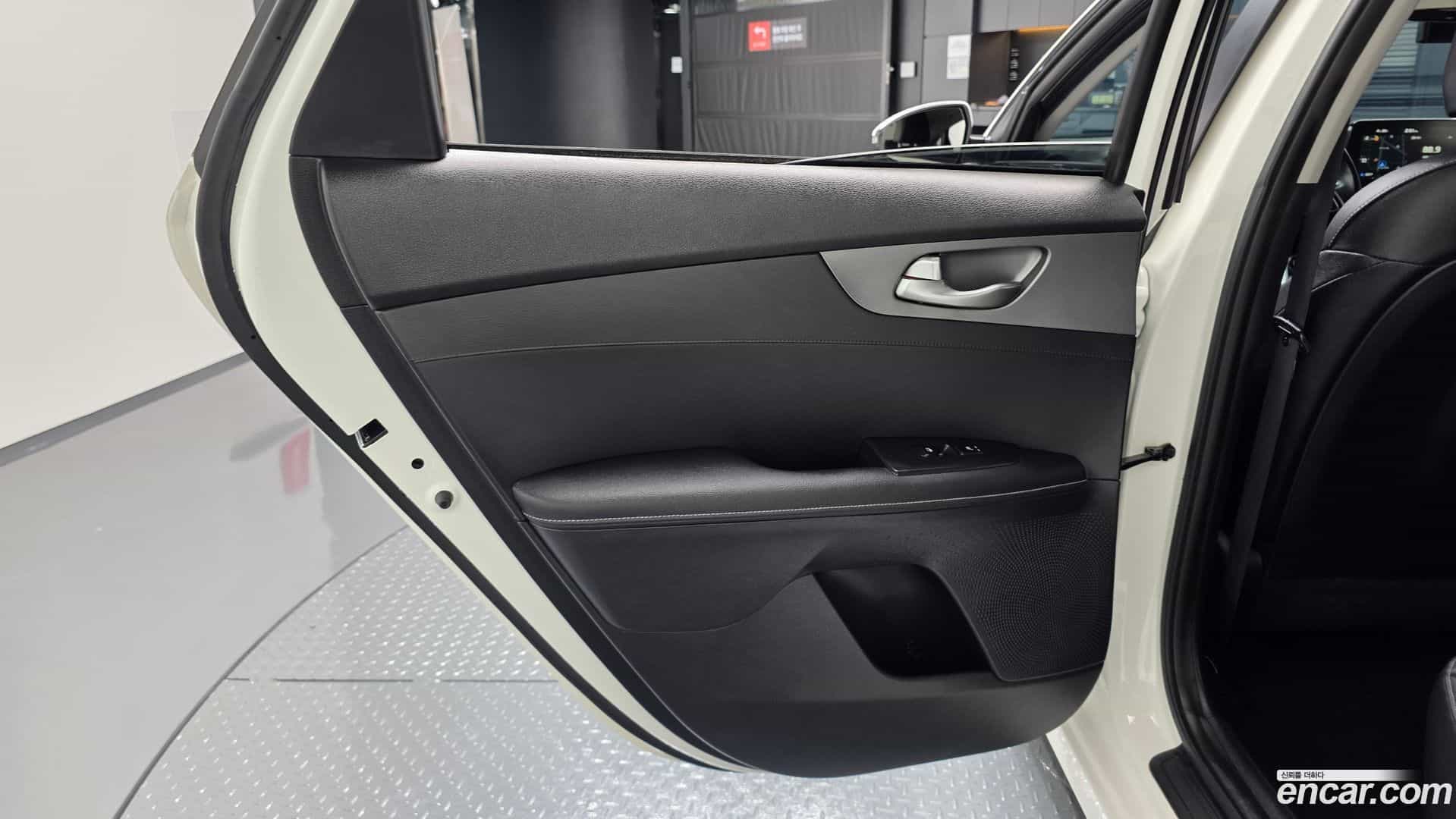 K3 Kia 2019.10-INNER-035