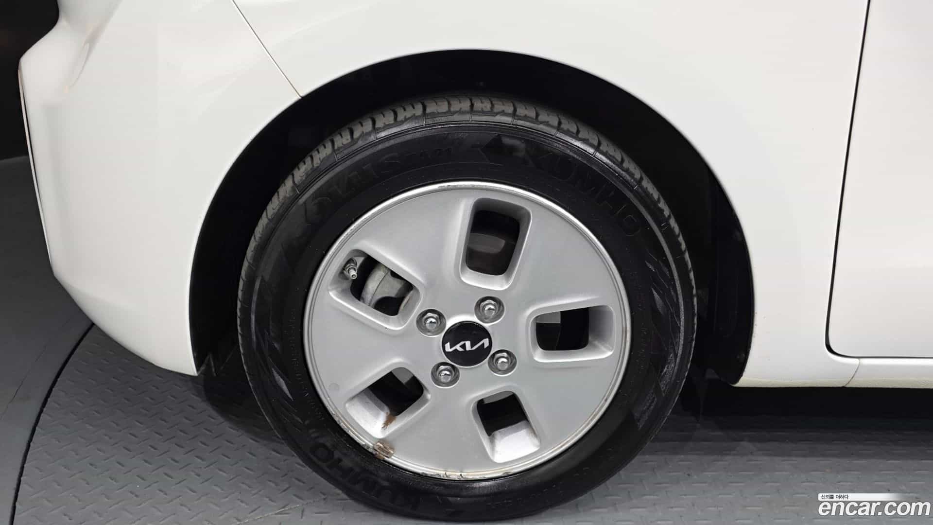 RAY Kia 2022.1-OUTER-005