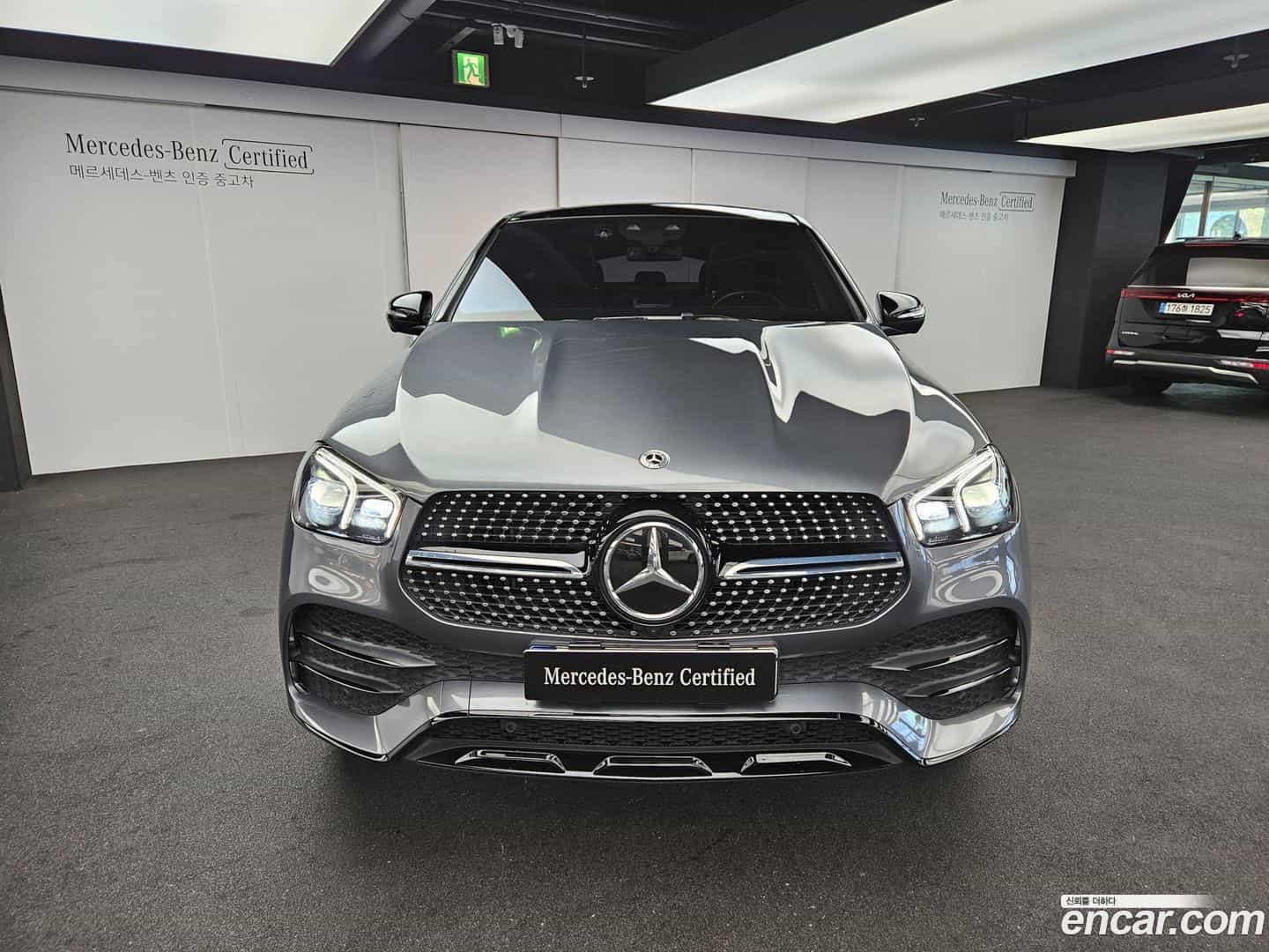 GLE-Class Mercedes-Benz 2022.11-OUTER-003