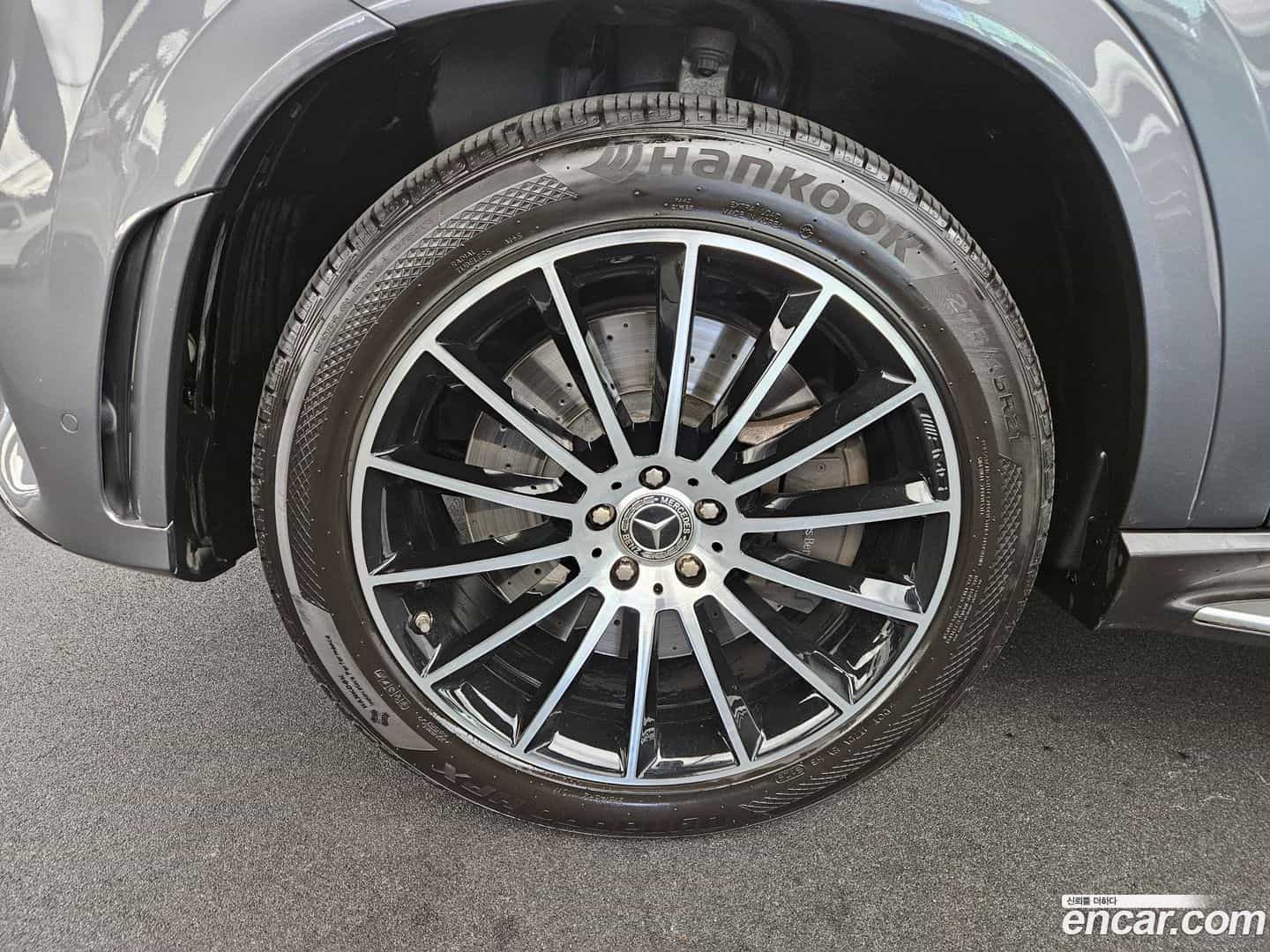 GLE-Class Mercedes-Benz 2022.11-OUTER-005
