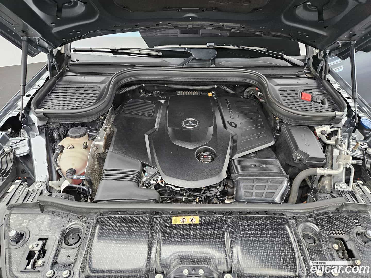 GLE-Class Mercedes-Benz 2022.11-OUTER-006