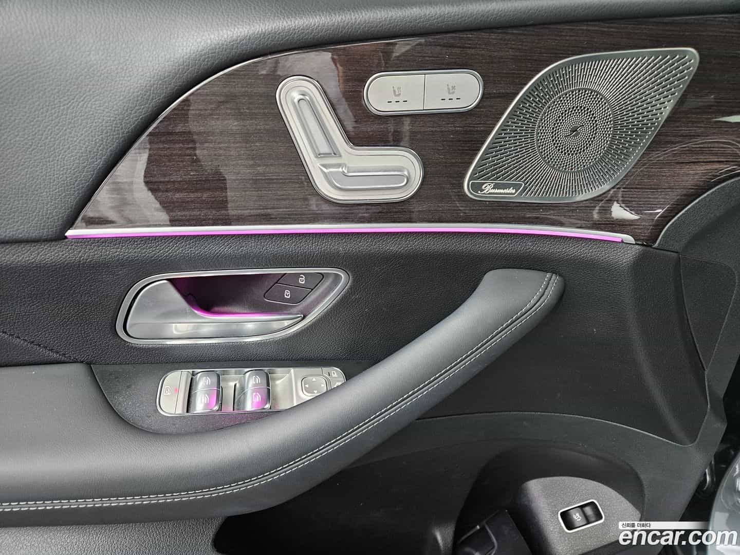 GLE-Class Mercedes-Benz 2022.11-OPTION-019