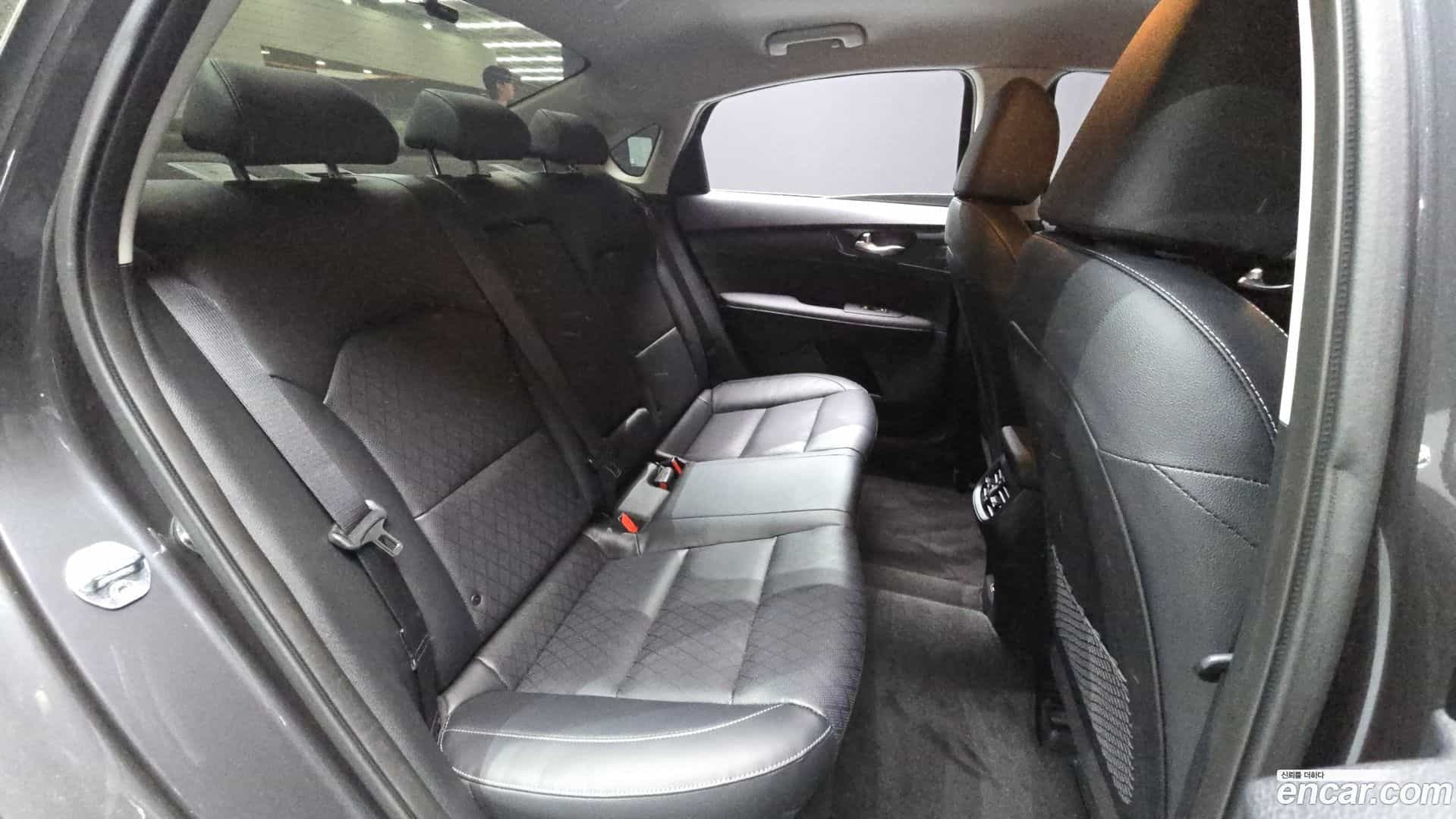 K3 Kia 2022.1-OPTION-015