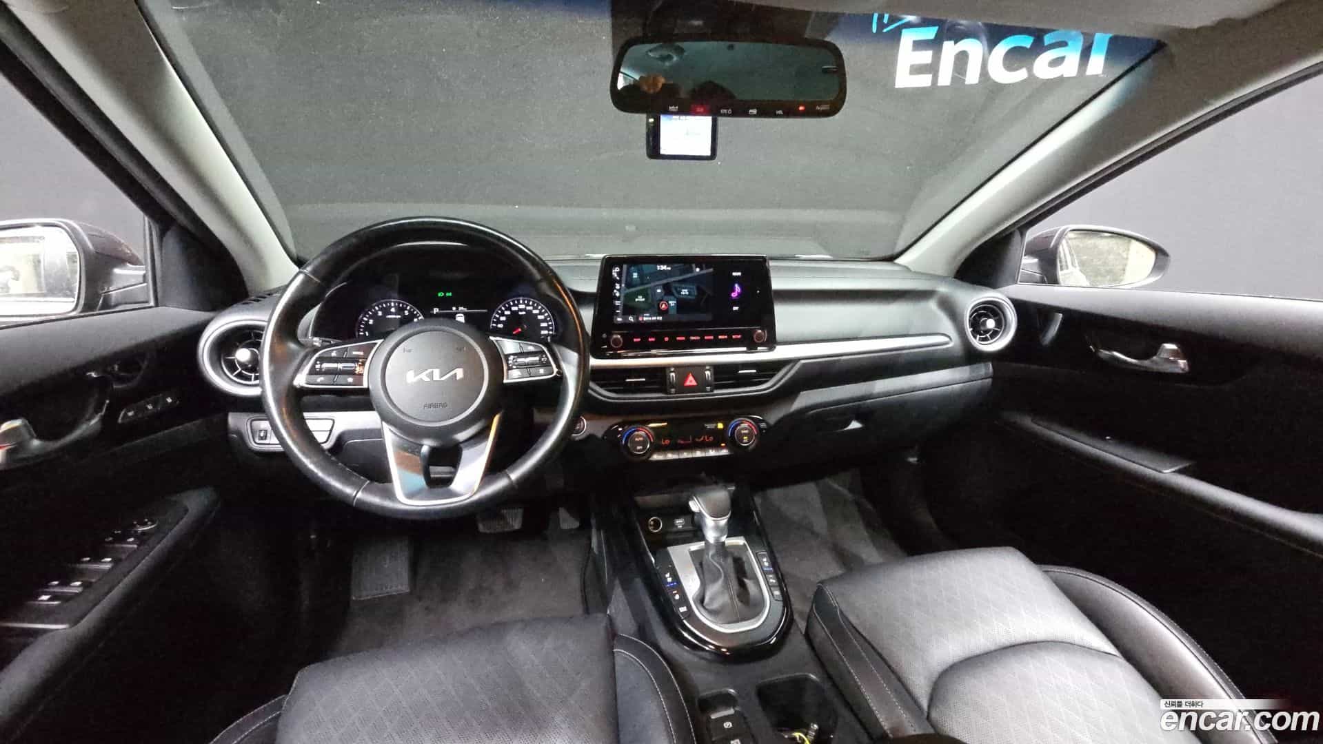 K3 Kia 2022.1-OPTION-042
