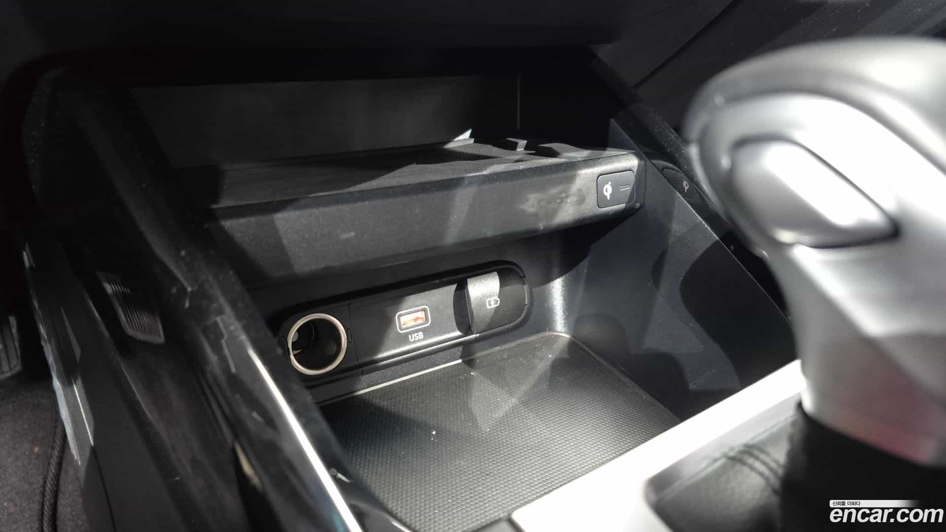 K3 Kia 2022.1-OPTION-044