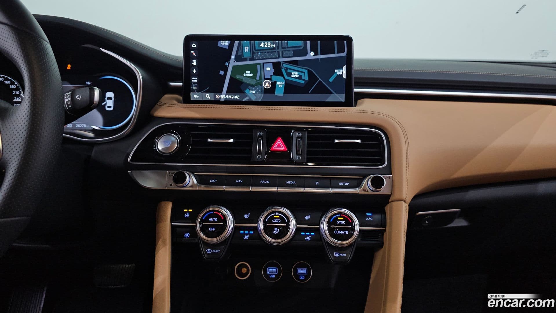 Main__Slider__Photo:G70 Genesis 2022.1-12