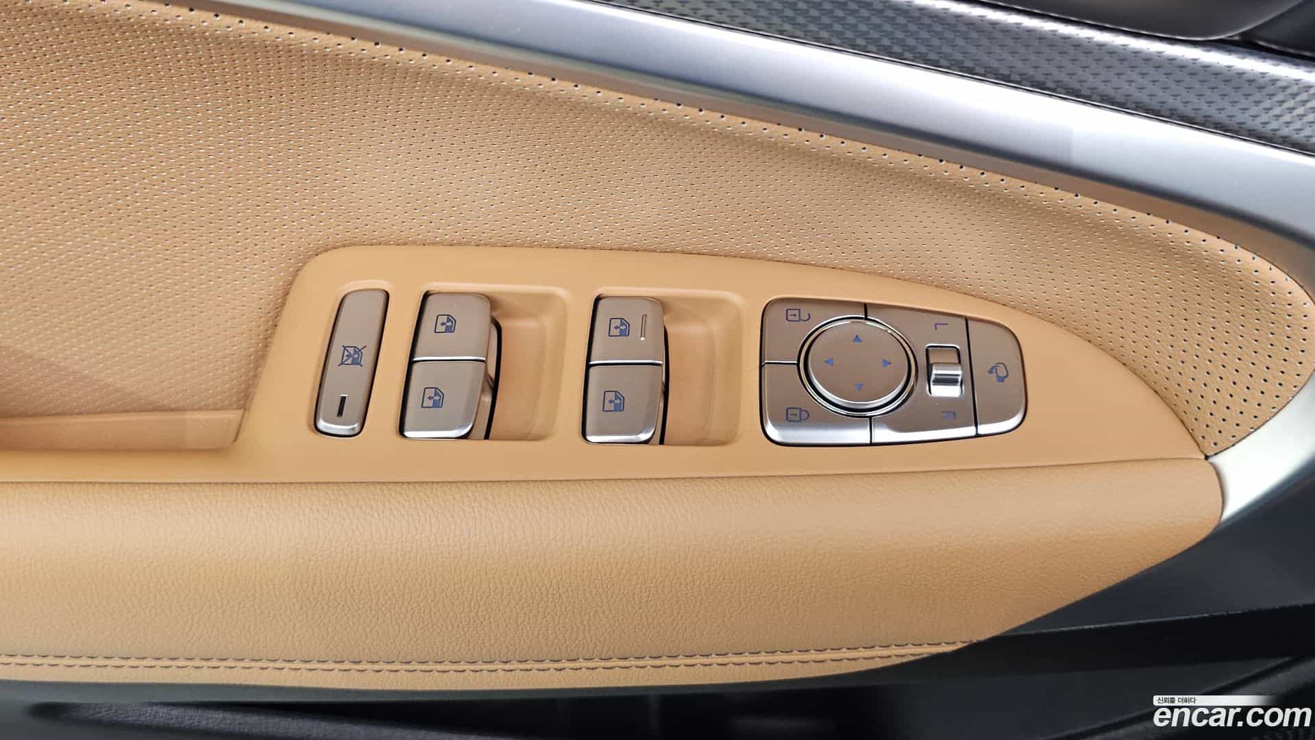 G70 Genesis 2022.1-OPTION-042