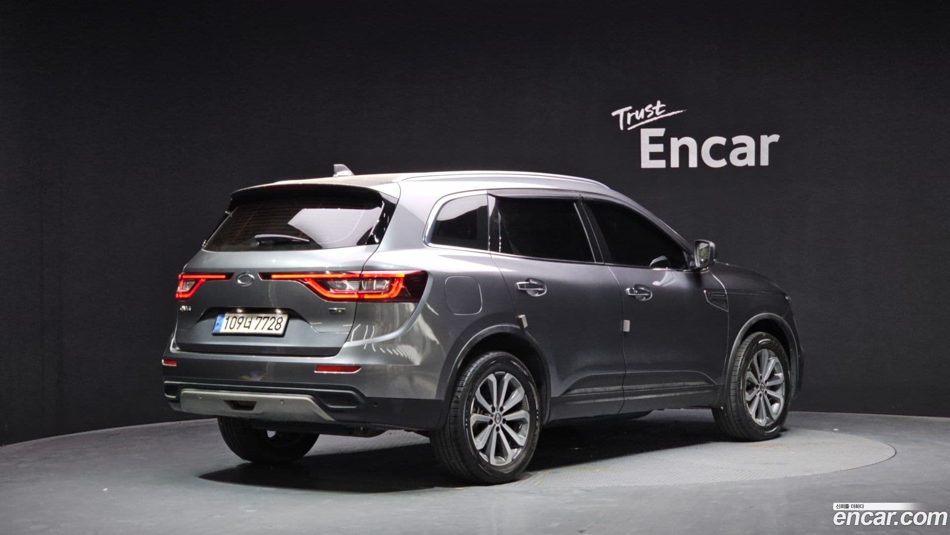 Main__Slider__Photo:QM6 Renault Korea 2021.7-1