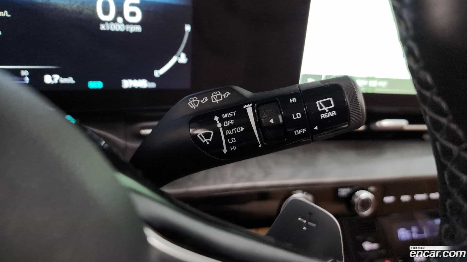 Canival Kia 2022.3-OPTION-043