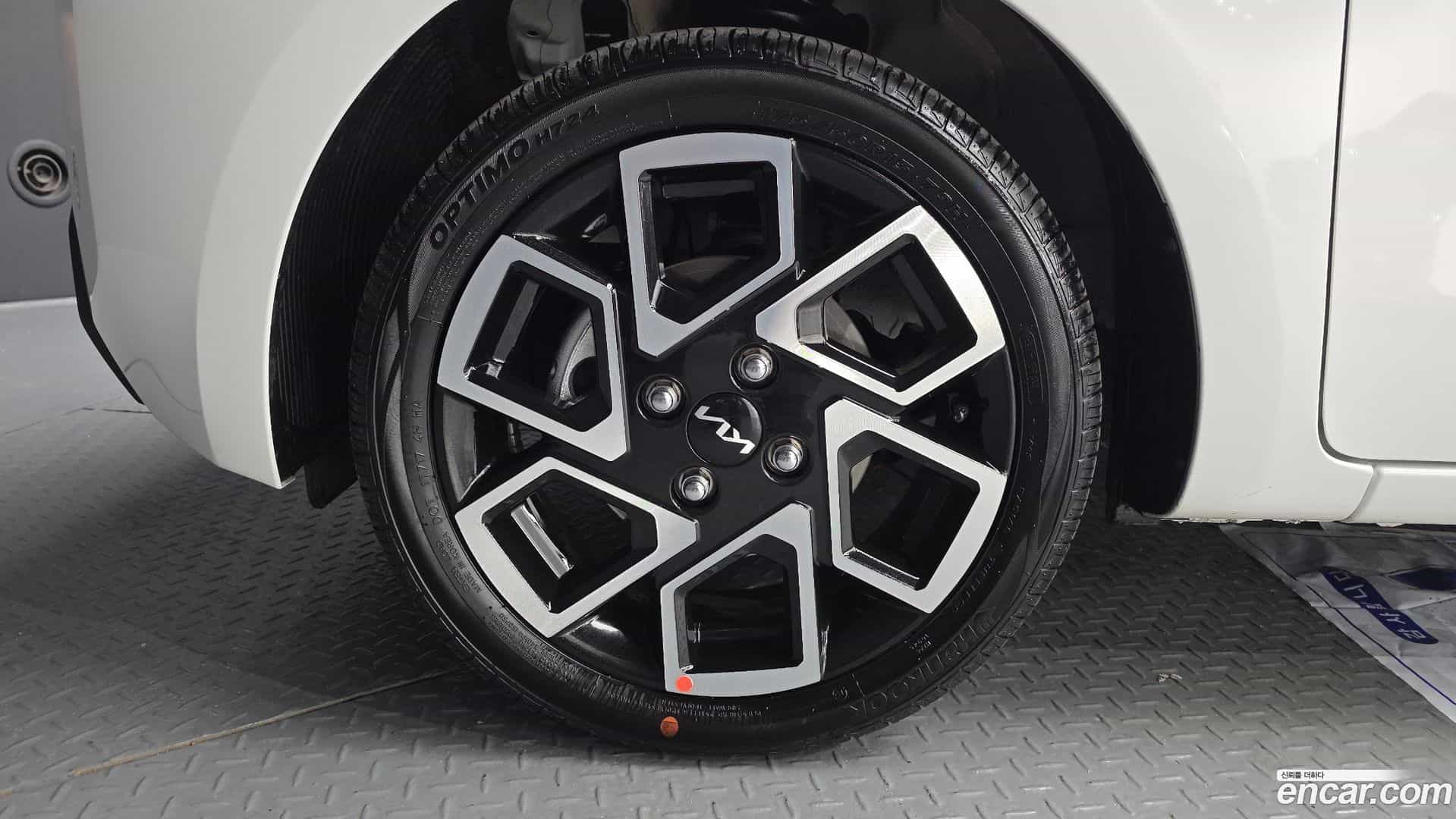 RAY Kia 2025.9-OUTER-005