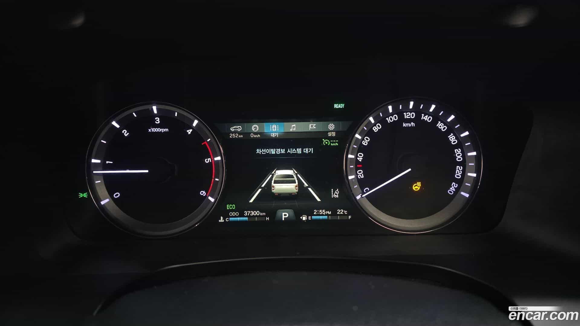 Rexton KG Mobility 2019.8-INNER-008