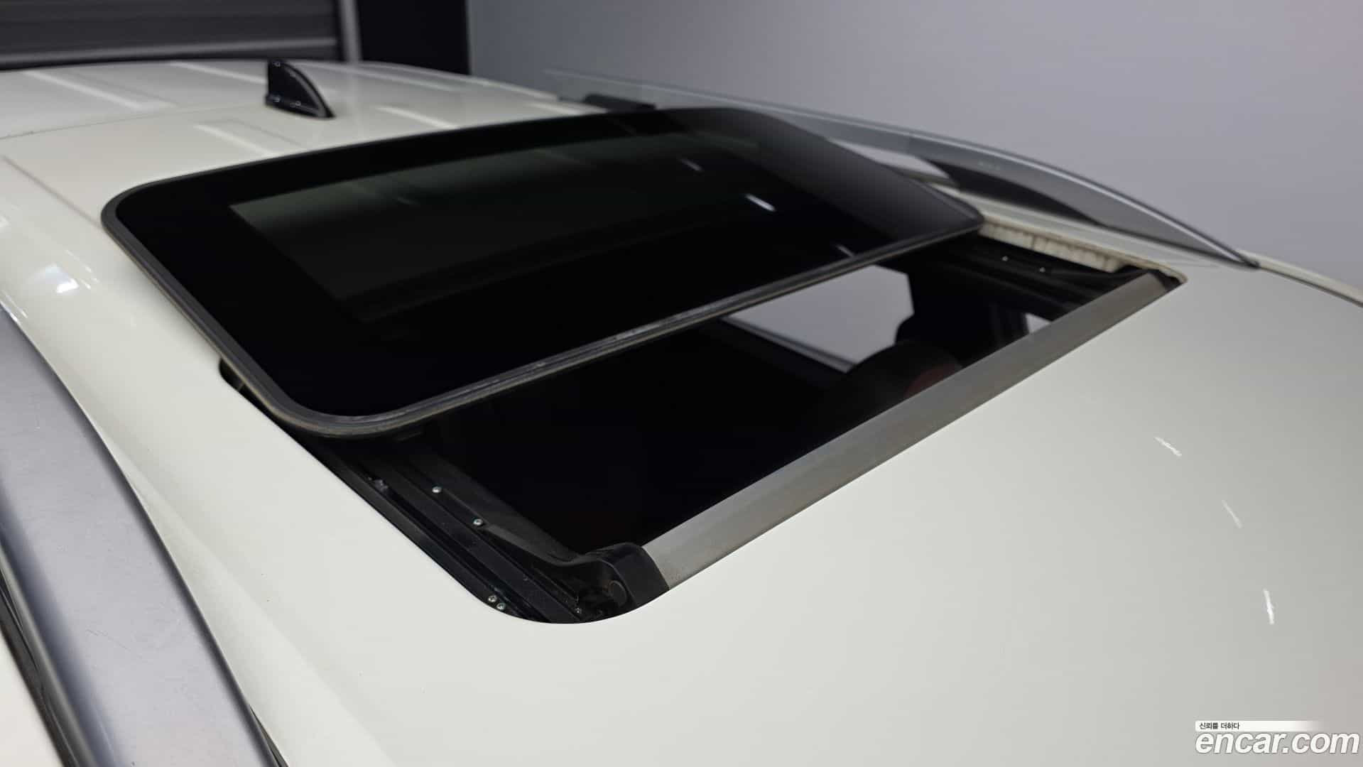 Rexton KG Mobility 2019.8-OPTION-023