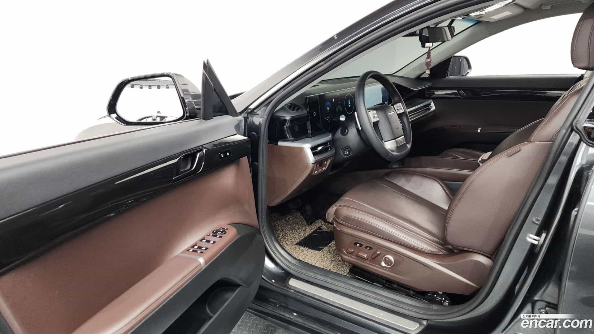 Grandeur Hyundai 2023.0-INNER-010