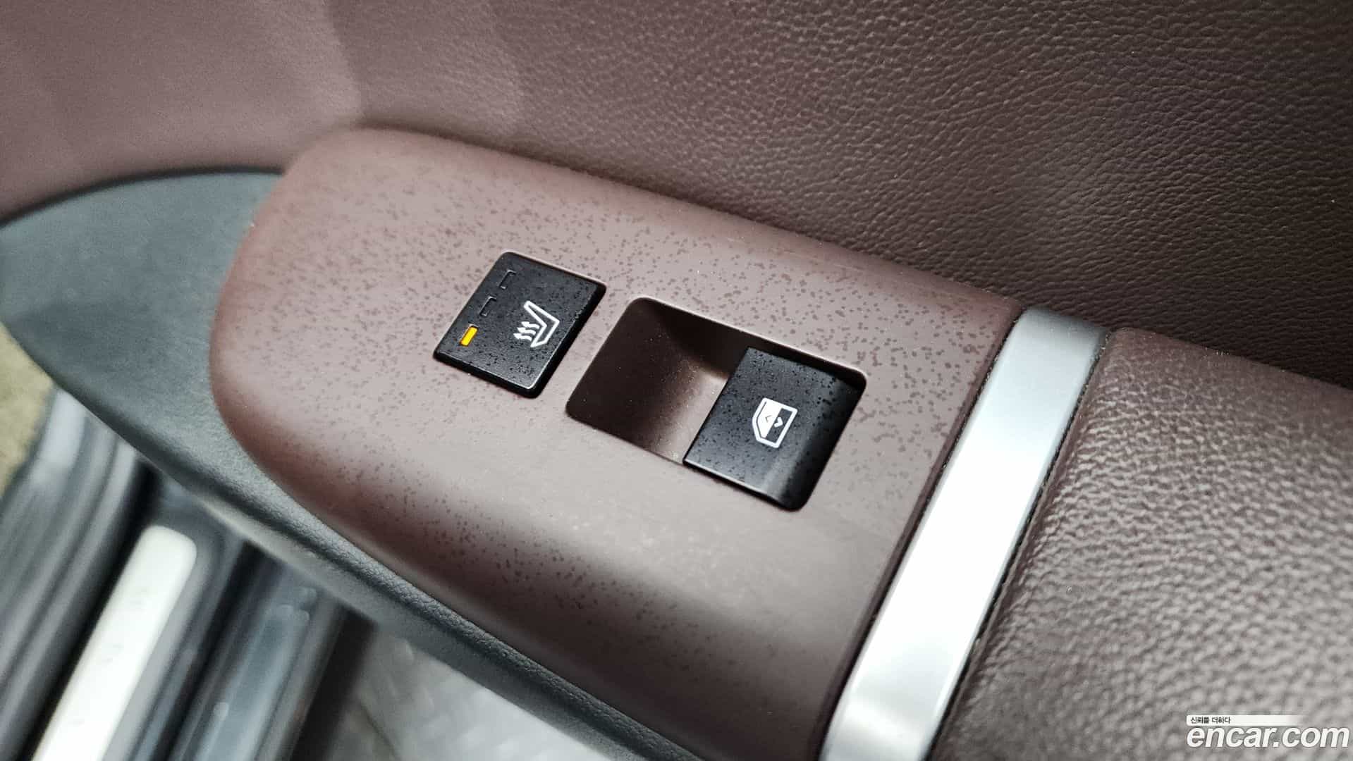Grandeur Hyundai 2023.0-OPTION-052