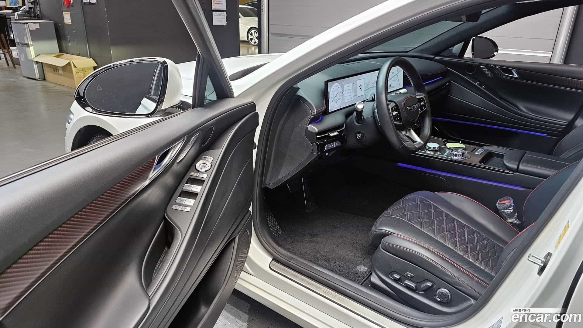 G80 Genesis 2024.1-INNER-010