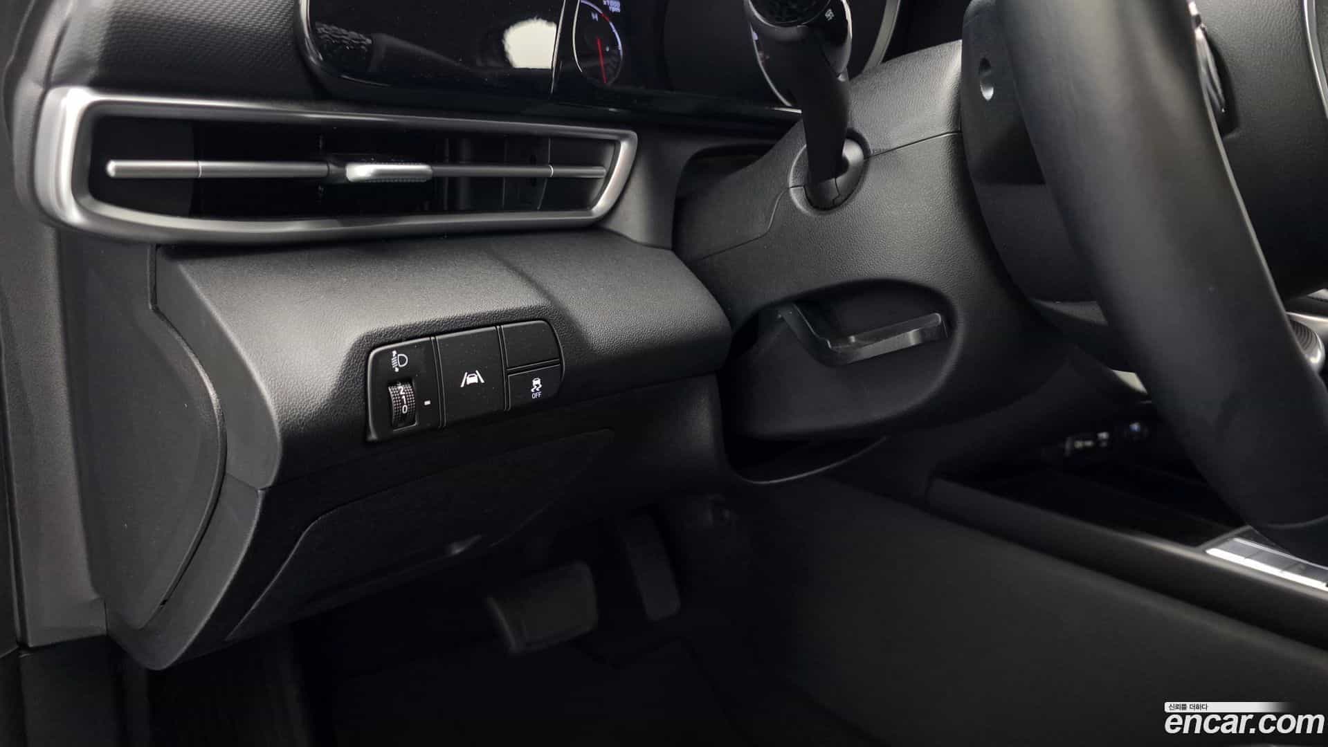 AVANTE Hyundai 2022.4-OPTION-023
