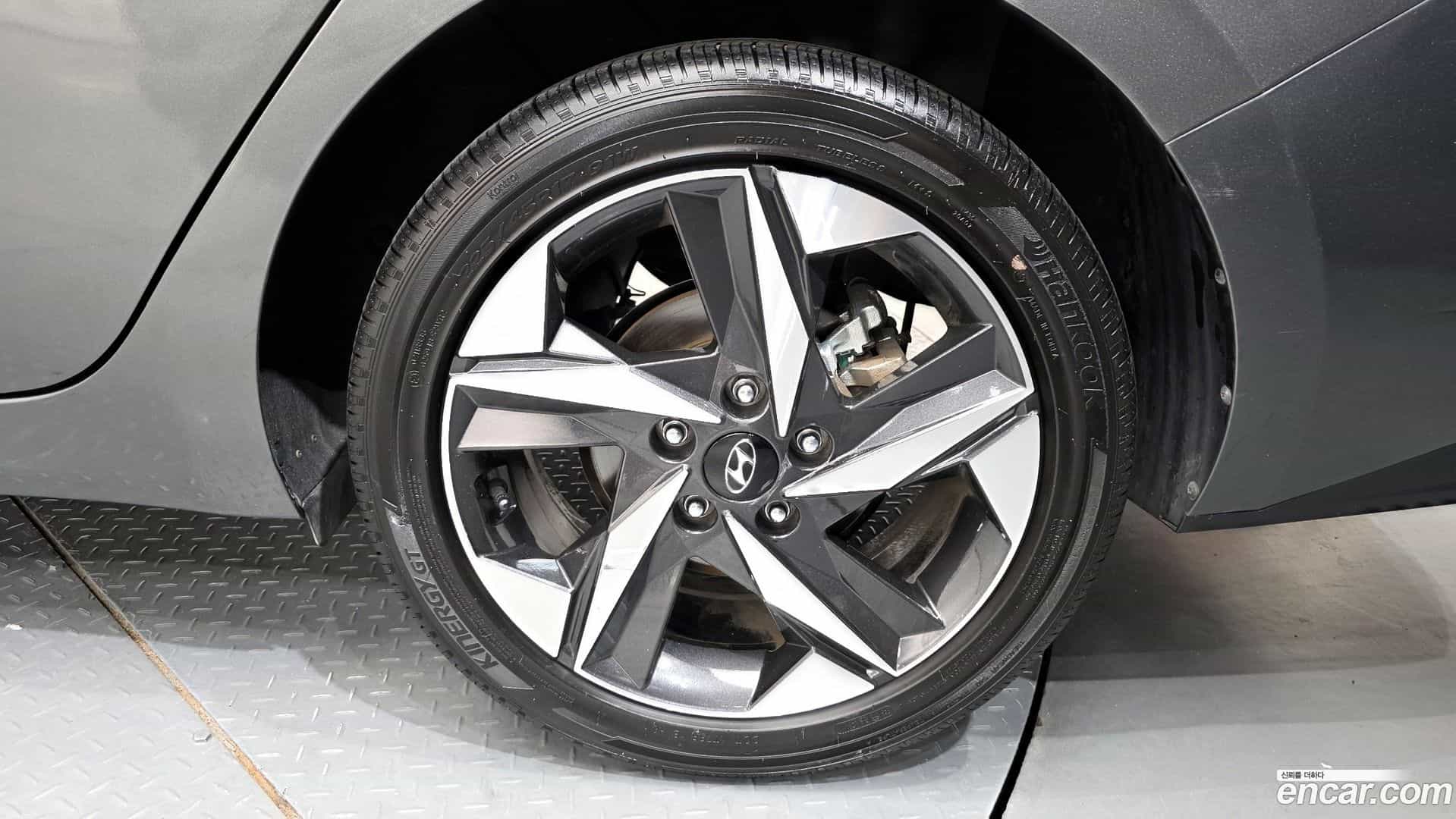 AVANTE Hyundai 2022.4-OUTER-031