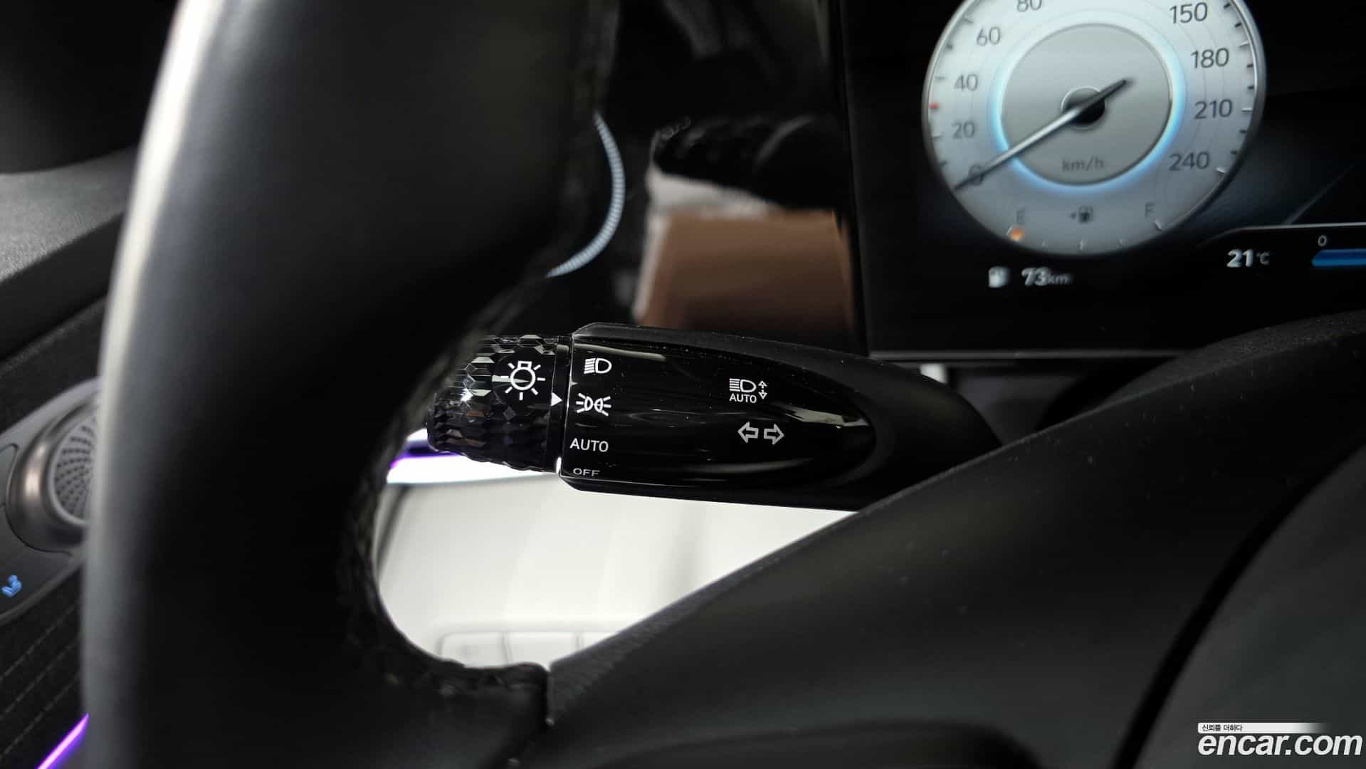 AVANTE Hyundai 2022.4-OPTION-043