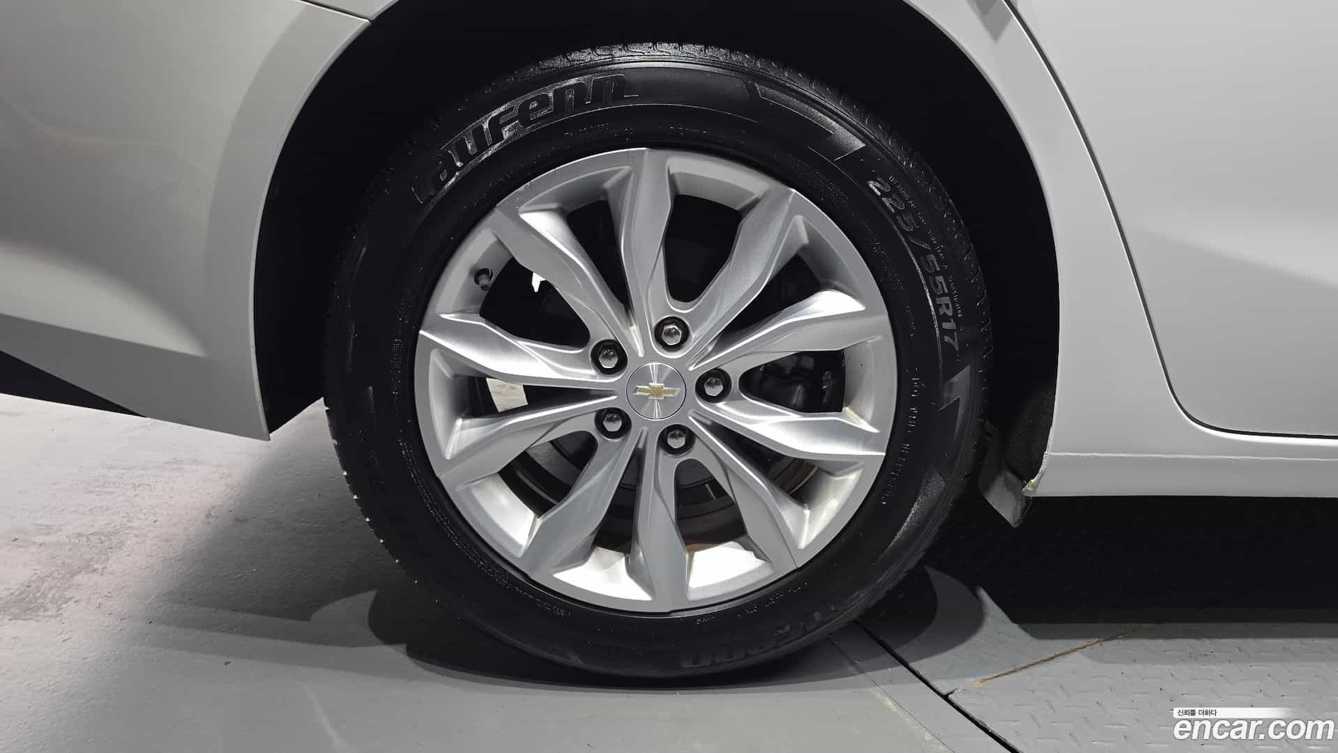 Malibu Chevrolet 2019.3-OUTER-005