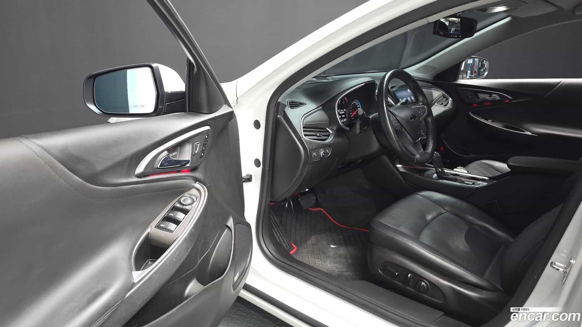 Malibu Chevrolet 2019.3-OPTION-015