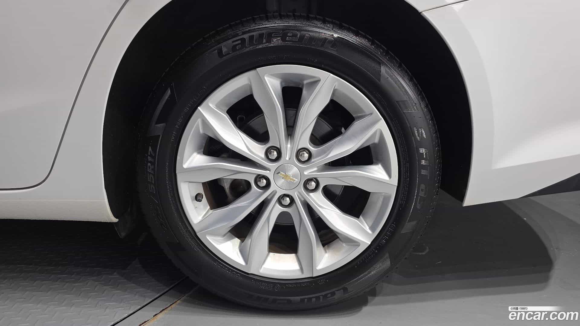 Malibu Chevrolet 2019.3-OUTER-031