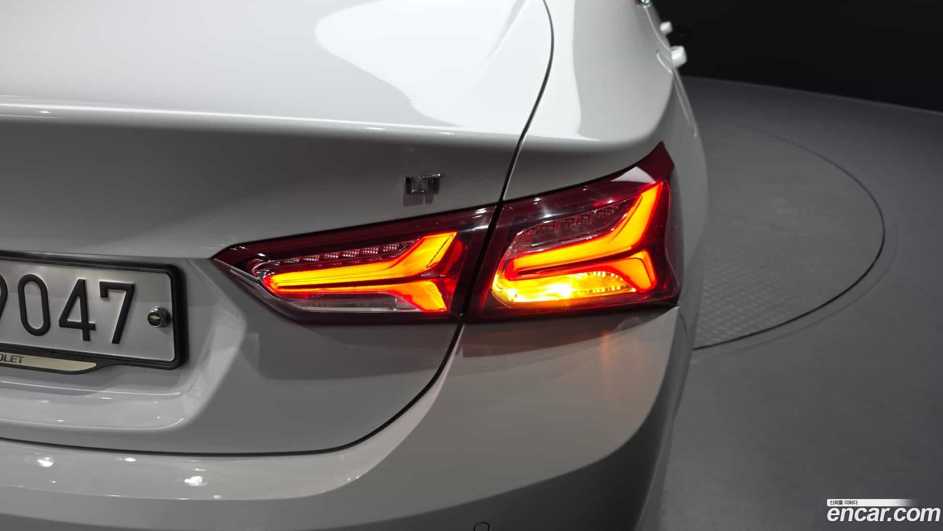 Malibu Chevrolet 2019.3-OUTER-033