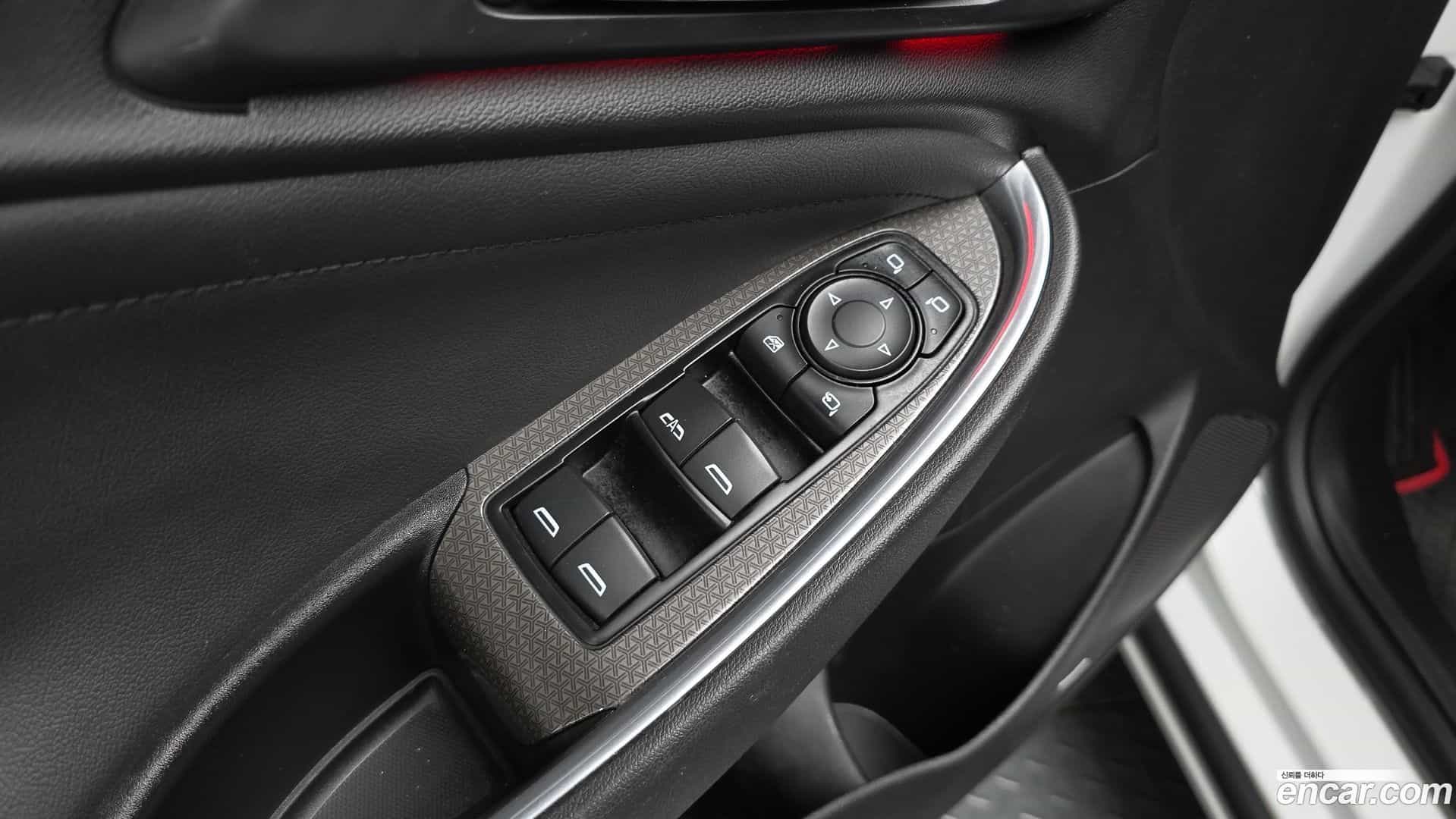 Malibu Chevrolet 2019.3-OPTION-040