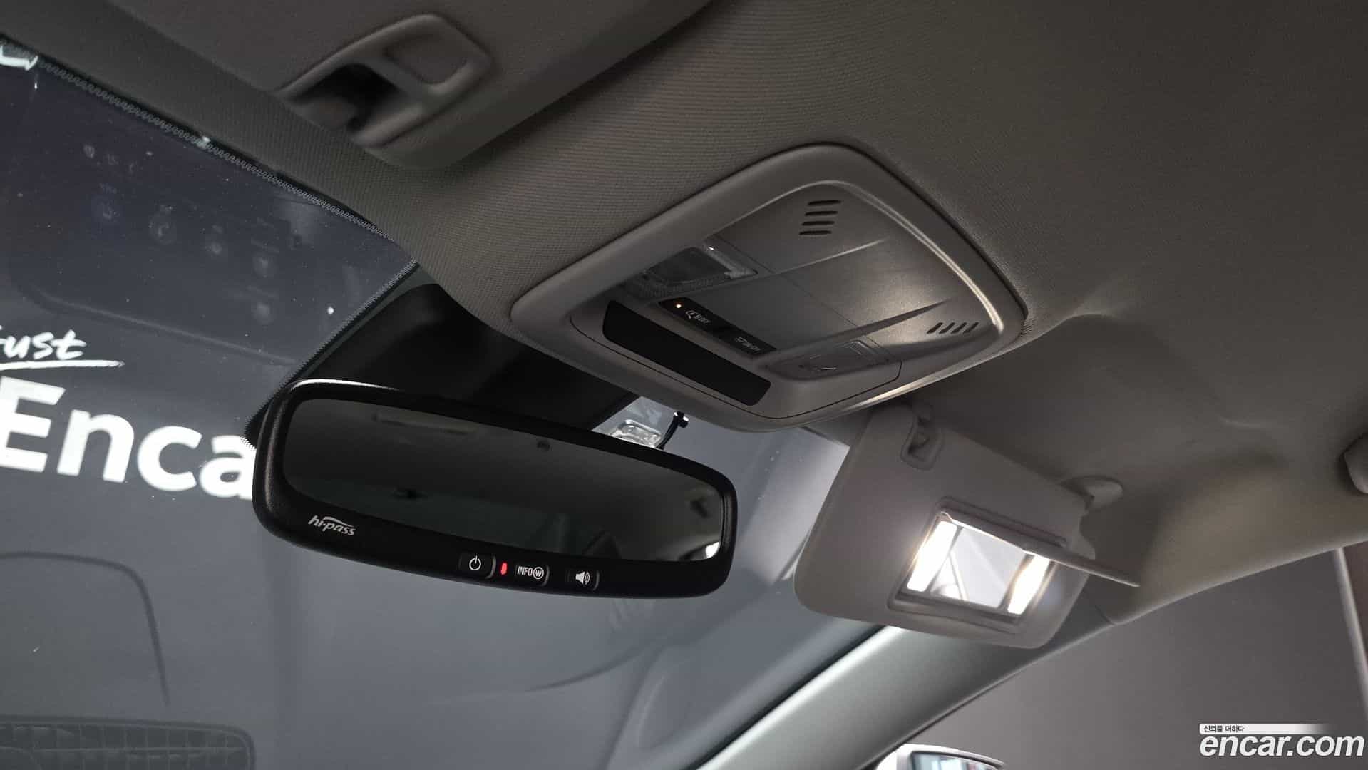 Malibu Chevrolet 2019.3-OPTION-042