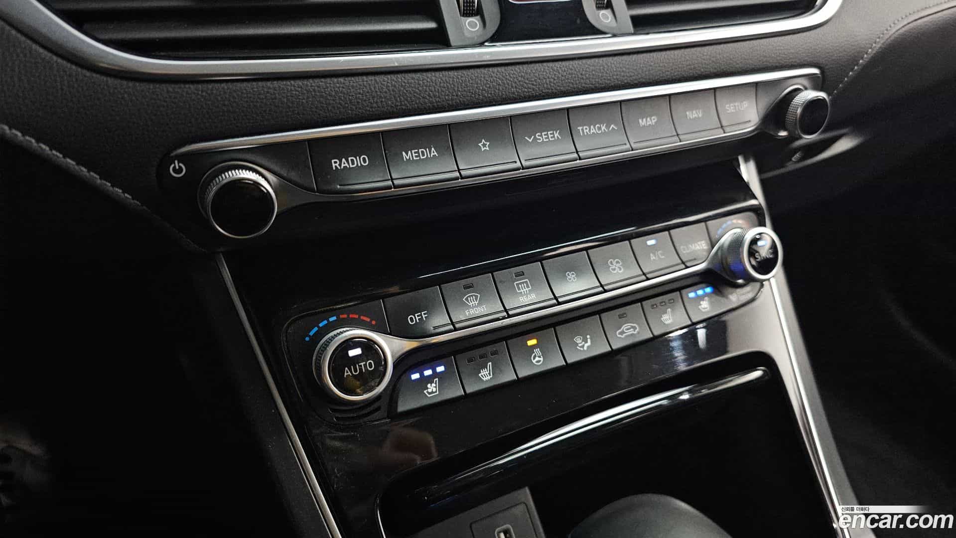 Grandeur Hyundai 2016.11-OPTION-021