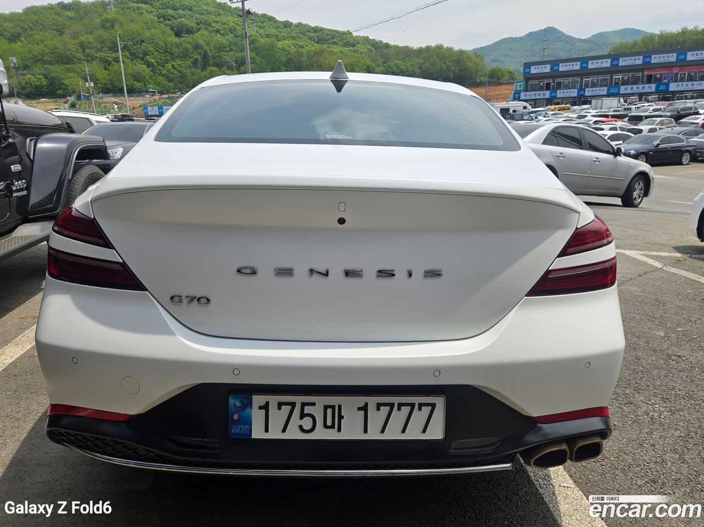 G70 Genesis 2022.0-OUTER-005