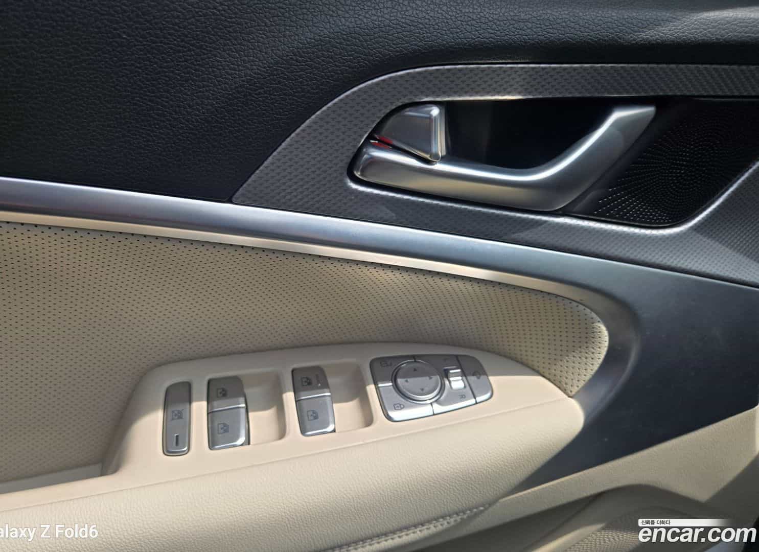 G70 Genesis 2022.0-INNER-010