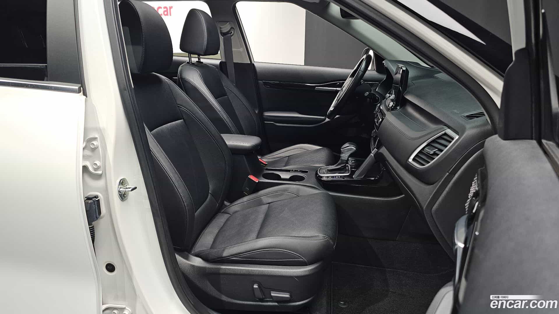 Seltos Kia 2020.10-INNER-010
