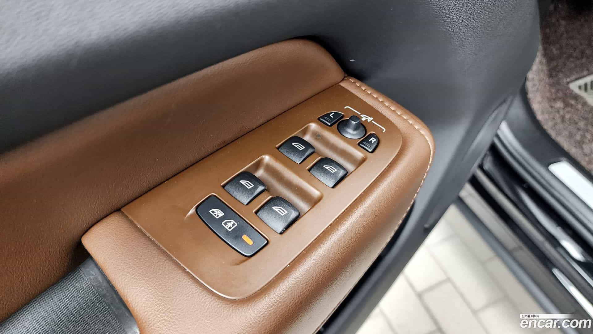 XC60 Volvo 2021.3-OPTION-043