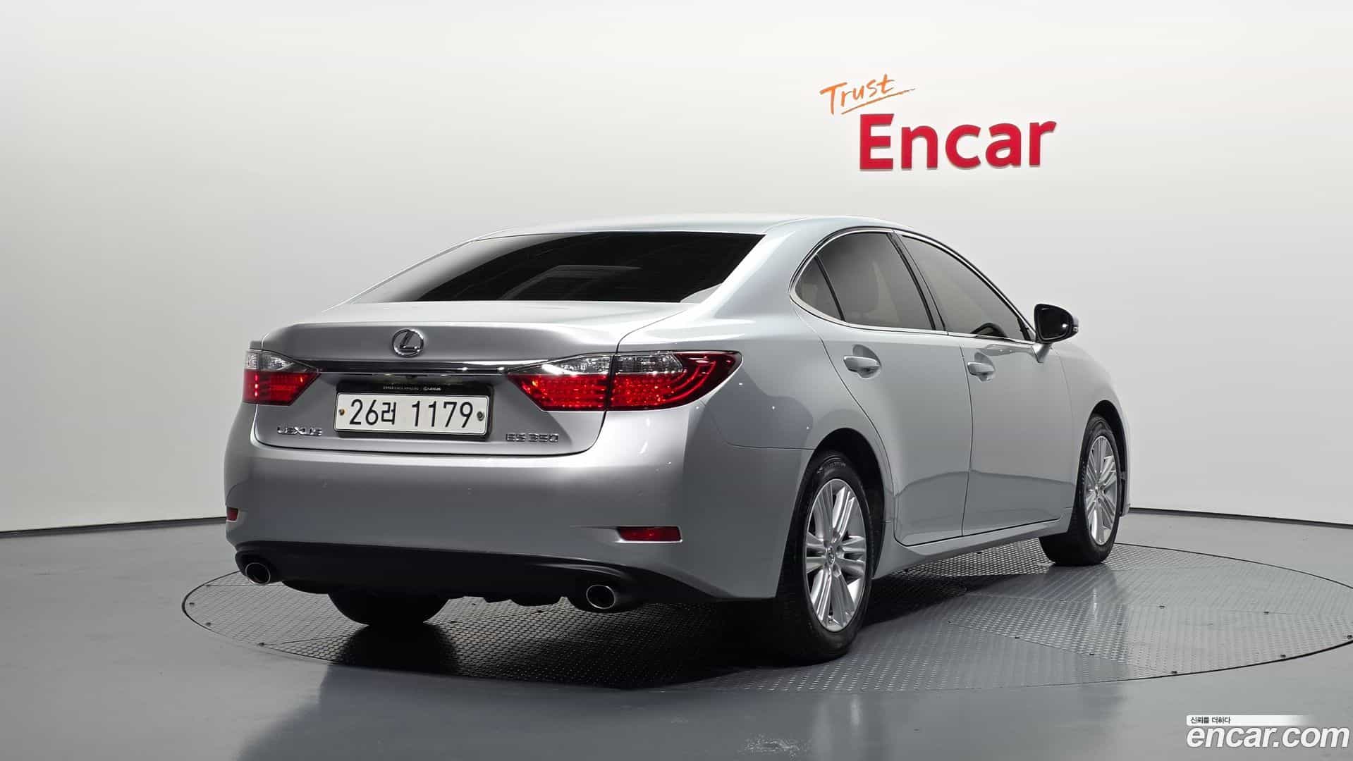 ES Lexus 2013.2-OUTER-002