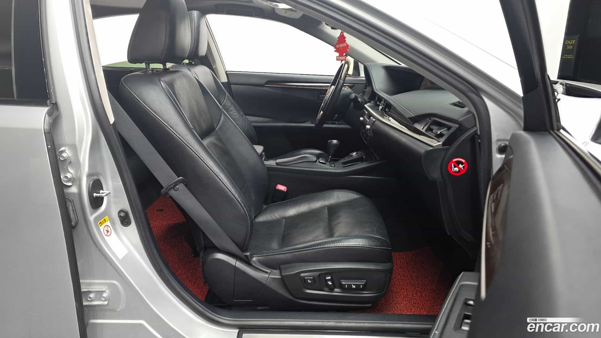 ES Lexus 2013.2-OPTION-015