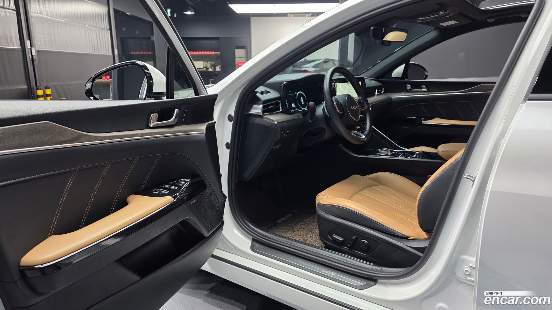 Main__Slider__Photo:K5 Kia 2023.5-9