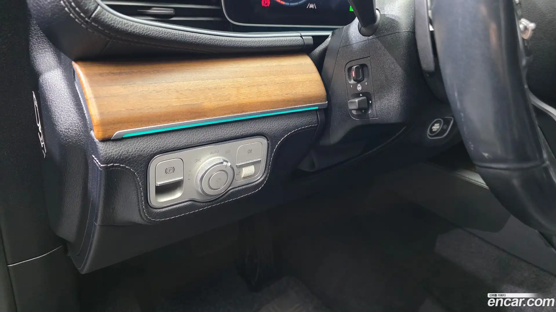 GLE-Class Mercedes-Benz 2019.8-OPTION-019