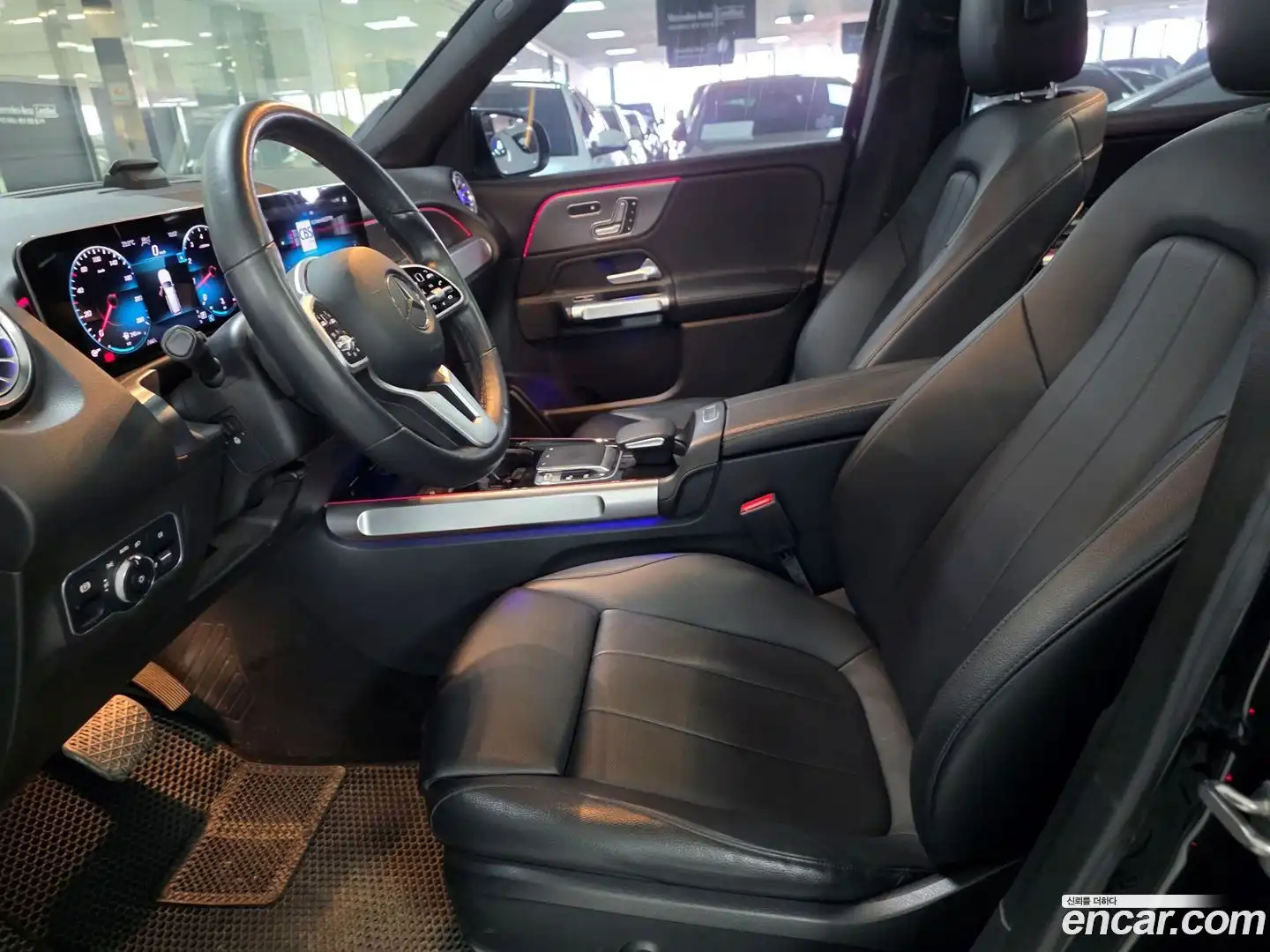 GLB-Class Mercedes-Benz 2020.10-OPTION-018