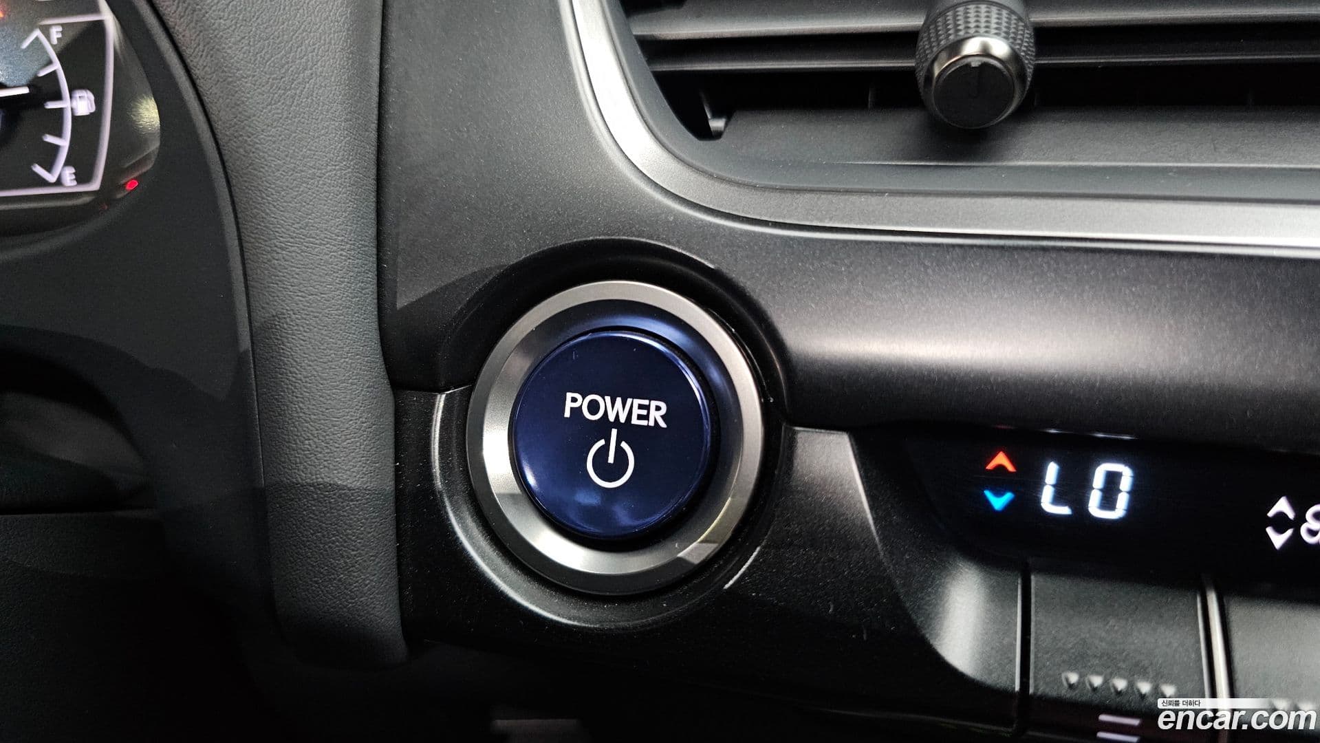 Main__Slider__Photo:UX Lexus 2020.6-27